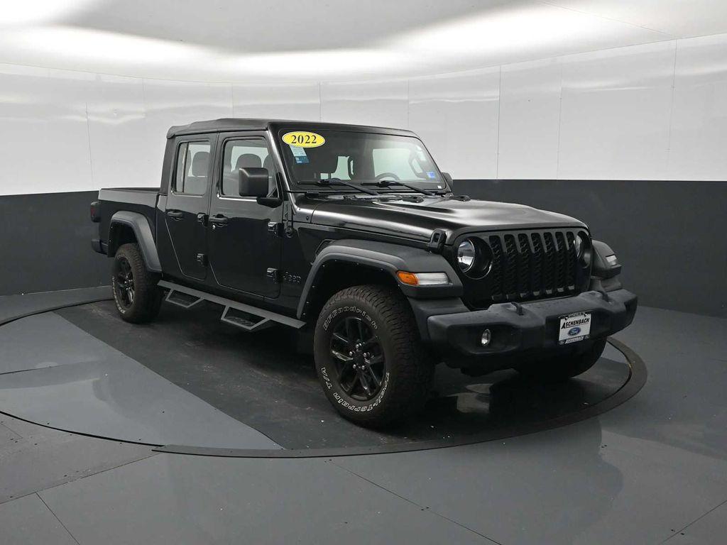 used 2022 Jeep Gladiator car, priced at $31,154
