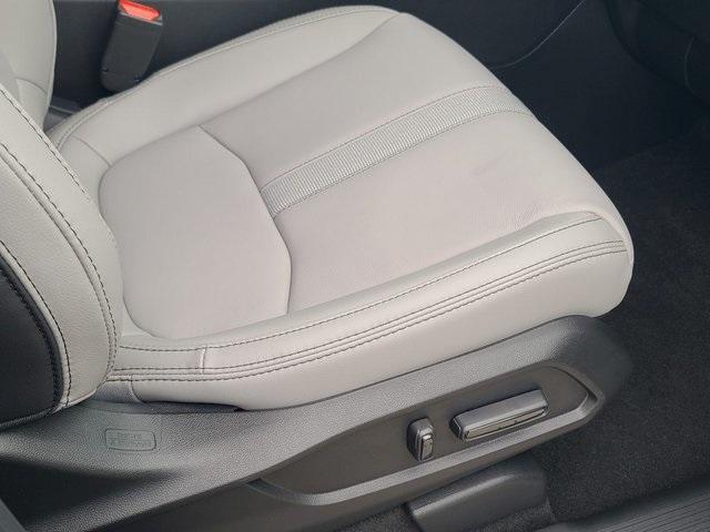 new 2025 Honda Pilot car, priced at $44,330