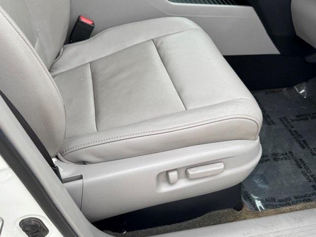 used 2014 Honda Pilot car, priced at $15,000