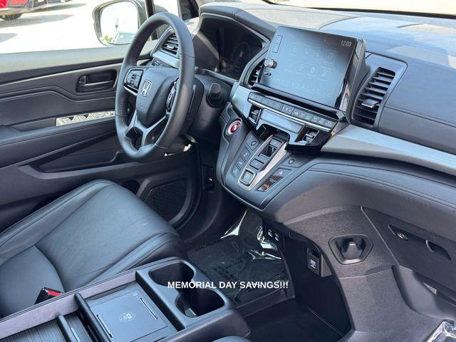 used 2025 Honda Odyssey car, priced at $38,894
