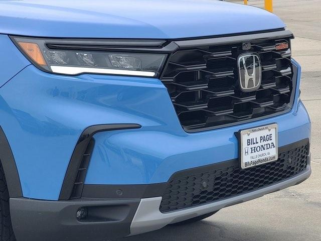 new 2025 Honda Pilot car, priced at $49,855