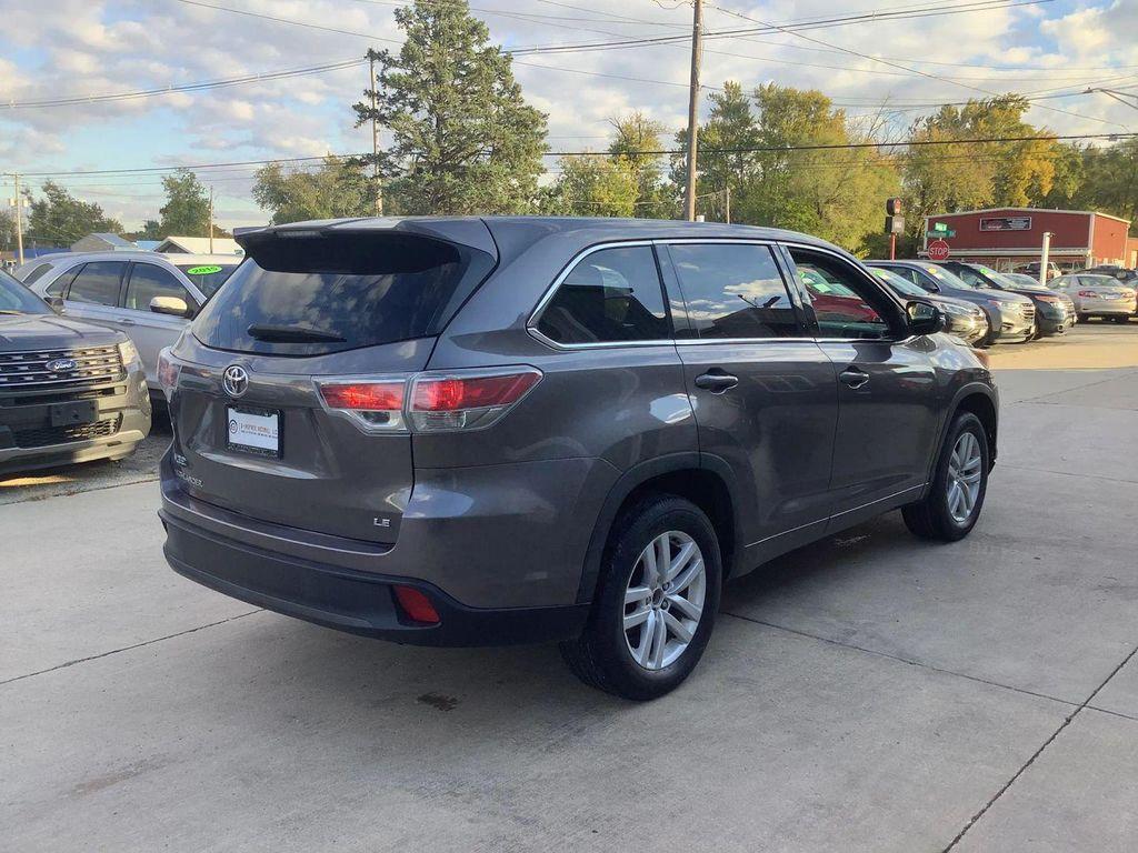 used 2014 Toyota Highlander car, priced at $10,995