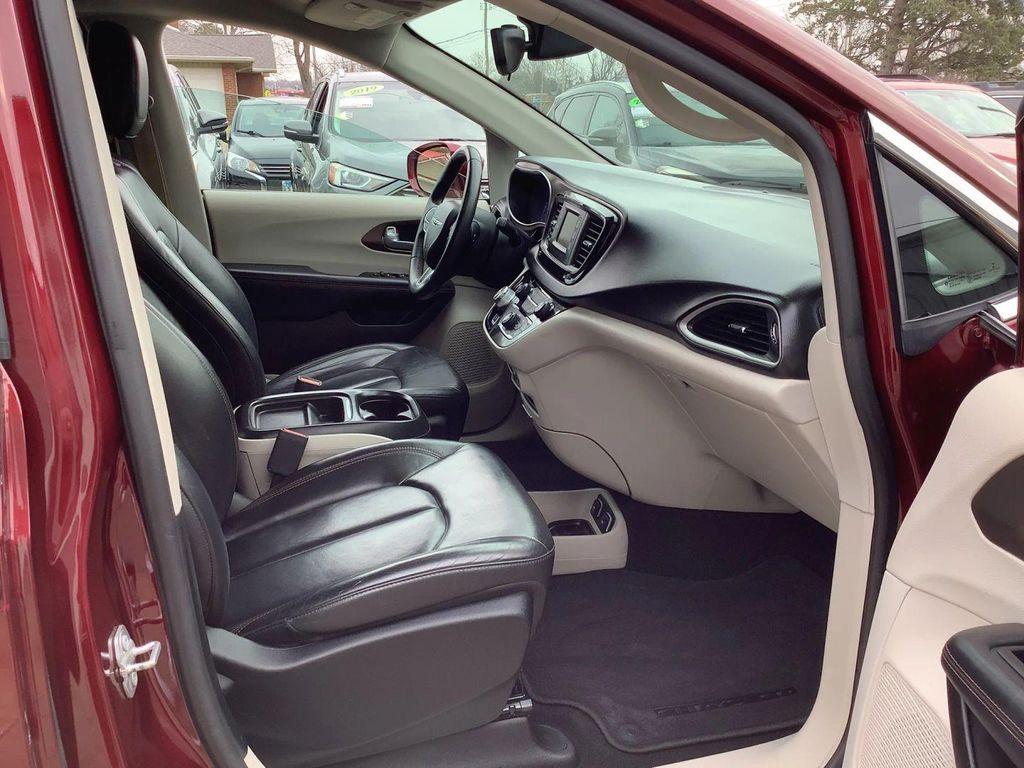 used 2017 Chrysler Pacifica car, priced at $12,995