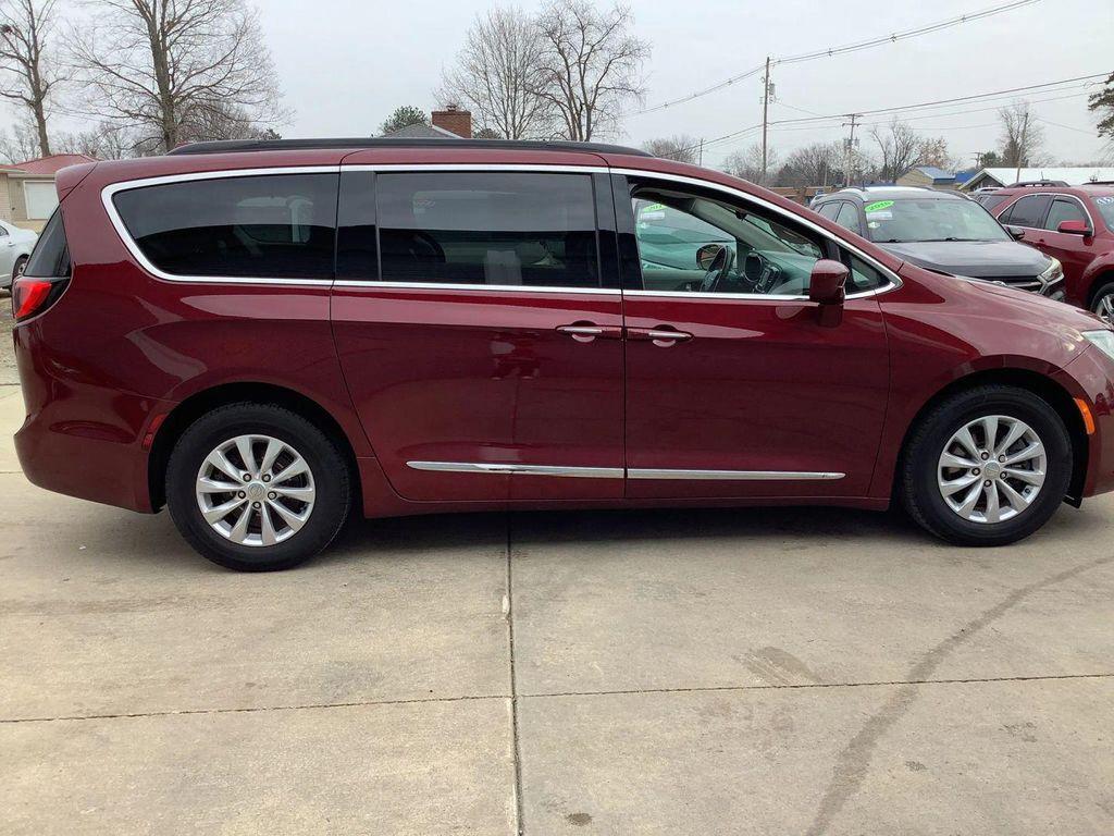 used 2017 Chrysler Pacifica car, priced at $12,995