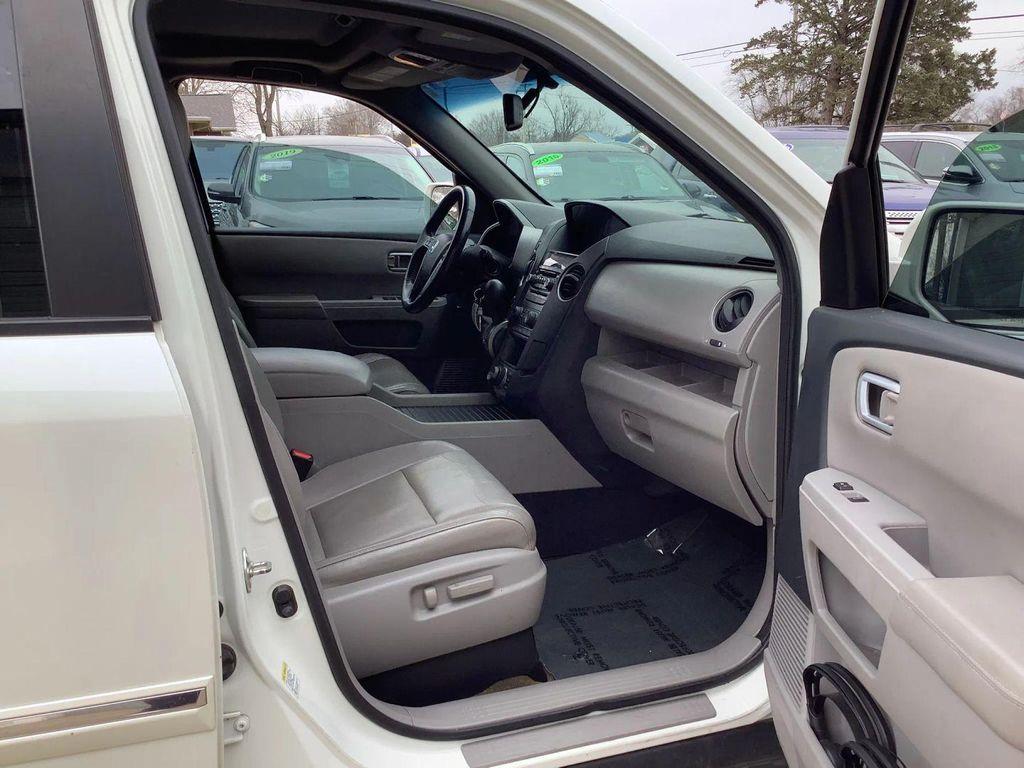 used 2015 Honda Pilot car, priced at $10,995