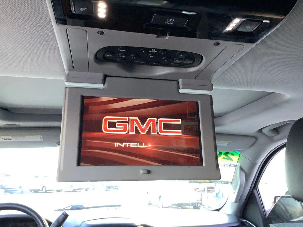 used 2015 GMC Yukon car, priced at $14,995