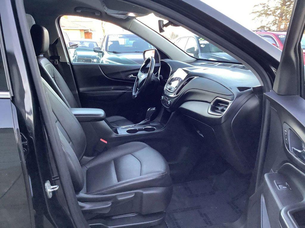 used 2021 Chevrolet Equinox car, priced at $13,995