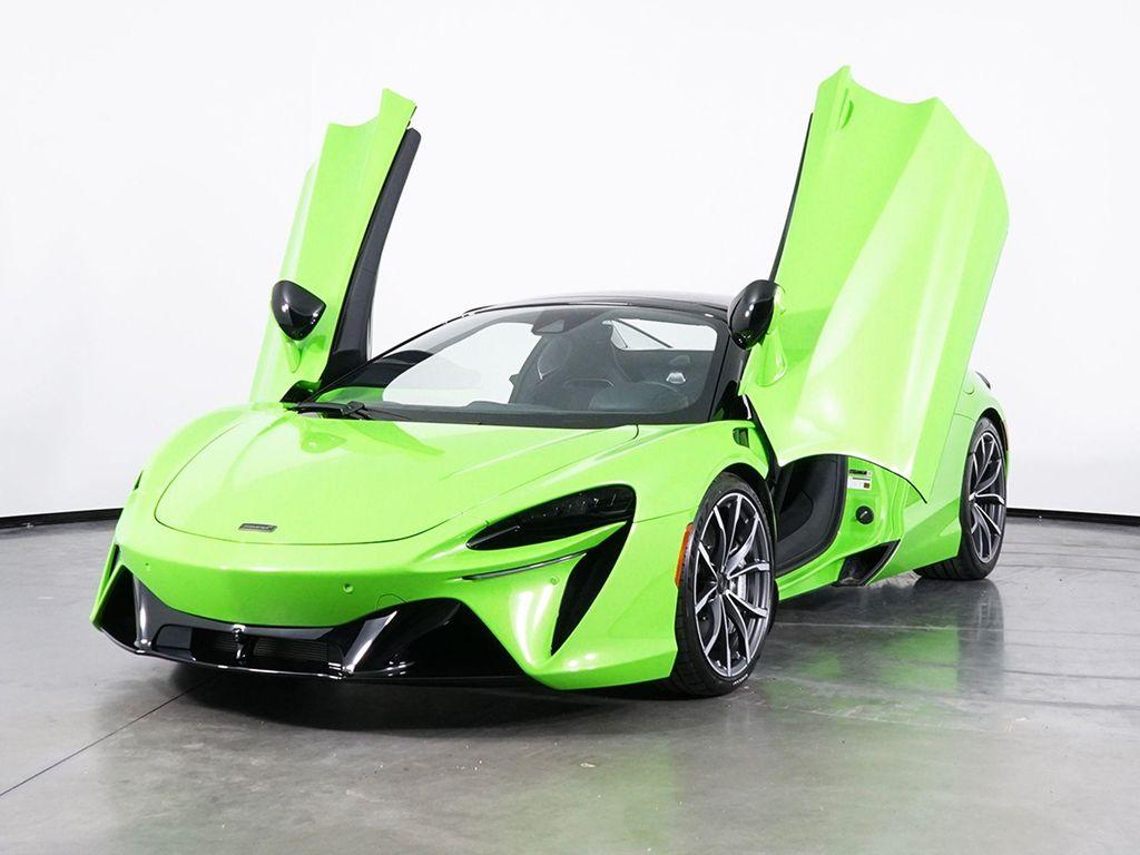 new 2026 McLaren Artura car, priced at $337,100
