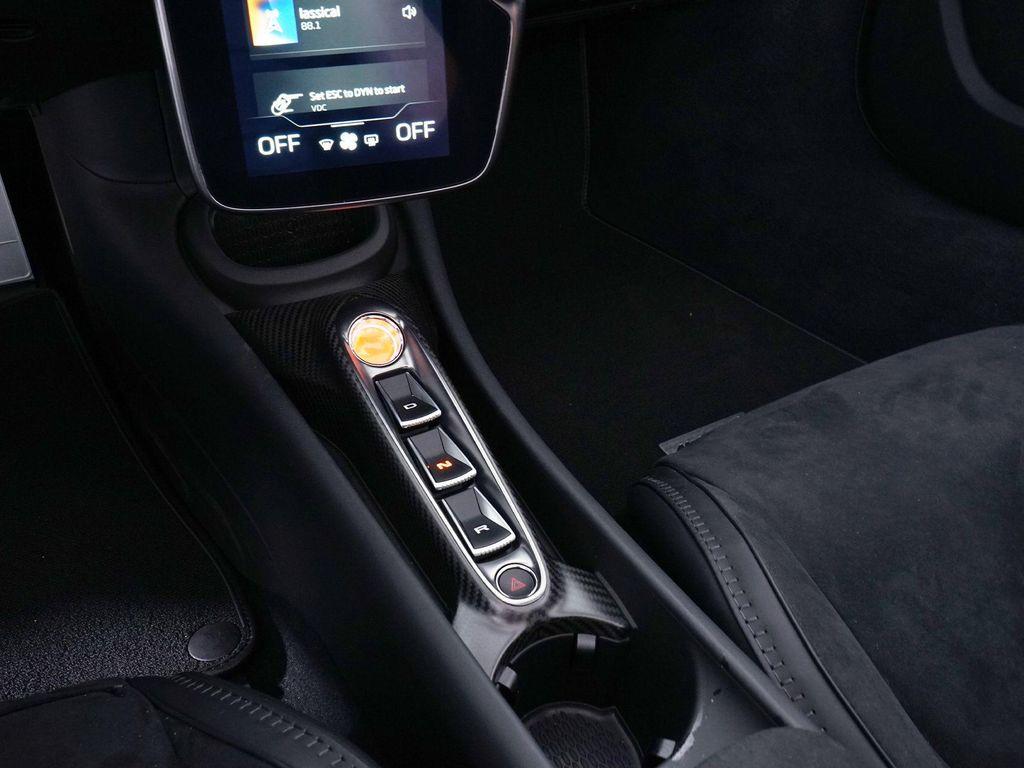 new 2025 McLaren Artura car, priced at $335,668