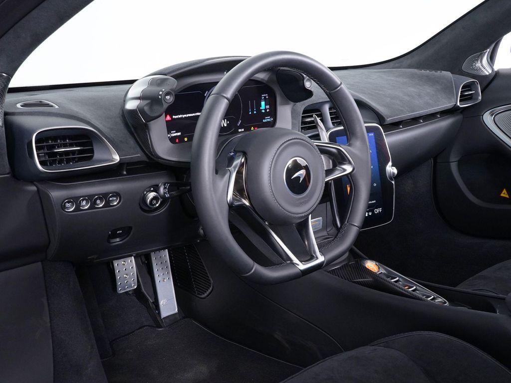 new 2025 McLaren Artura car, priced at $335,668