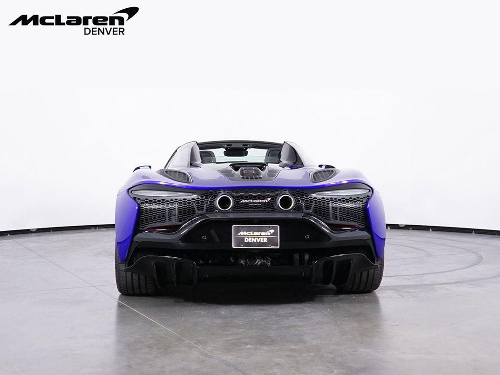 new 2025 McLaren Artura car, priced at $335,668