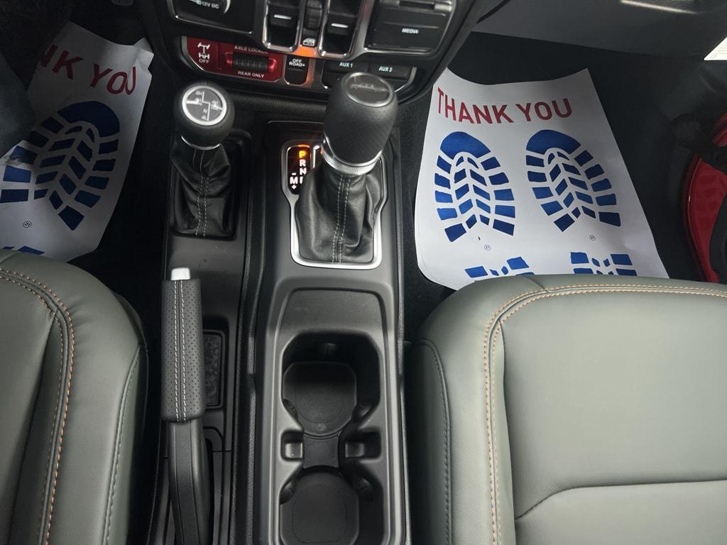 new 2025 Jeep Gladiator car, priced at $55,337