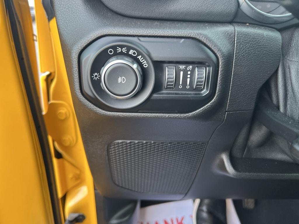 used 2019 Jeep Wrangler Unlimited car, priced at $32,999