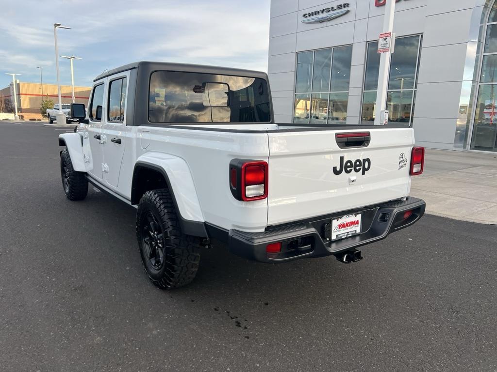 used 2023 Jeep Gladiator car, priced at $36,999