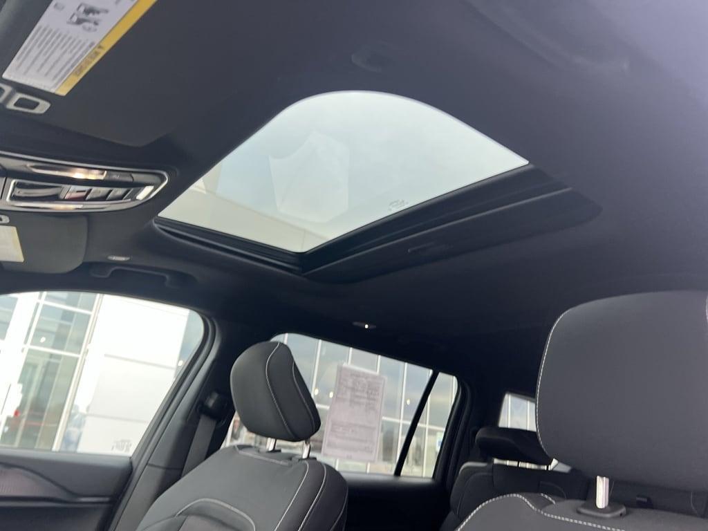 used 2025 Jeep Grand Cherokee L car, priced at $39,999