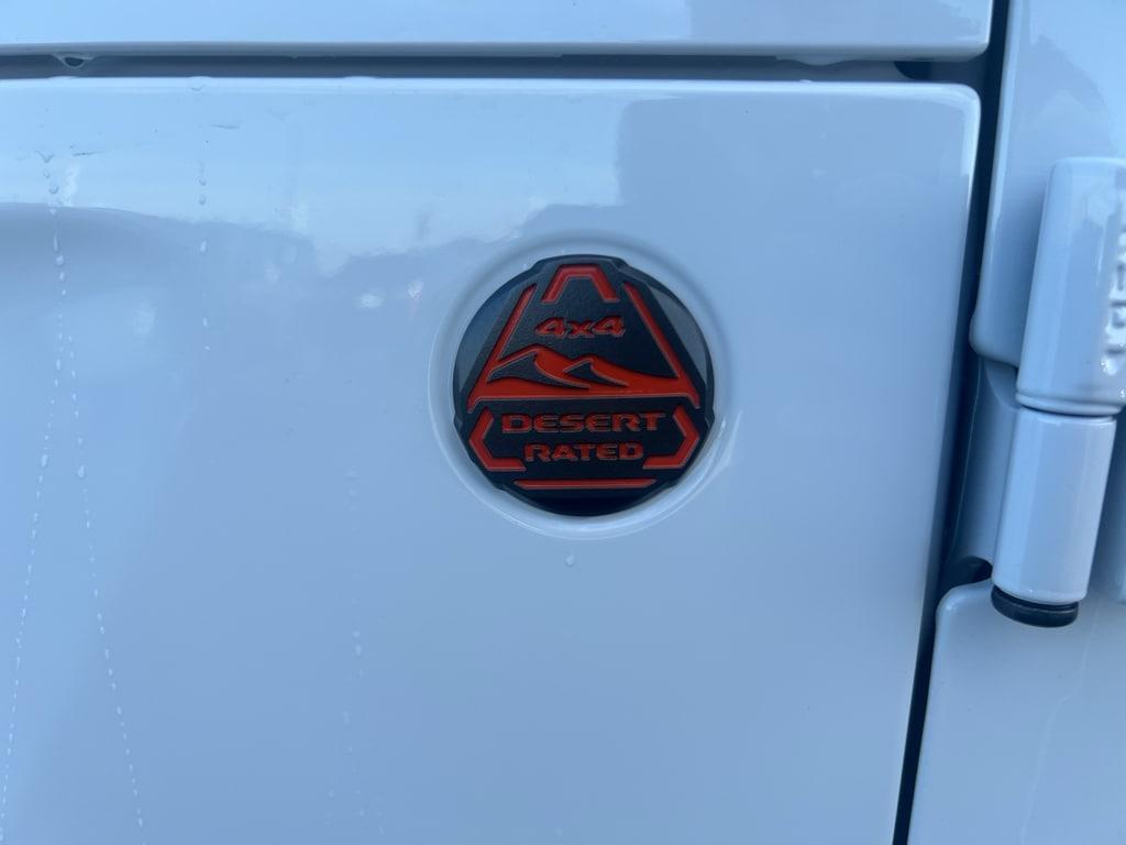 new 2025 Jeep Gladiator car, priced at $54,998