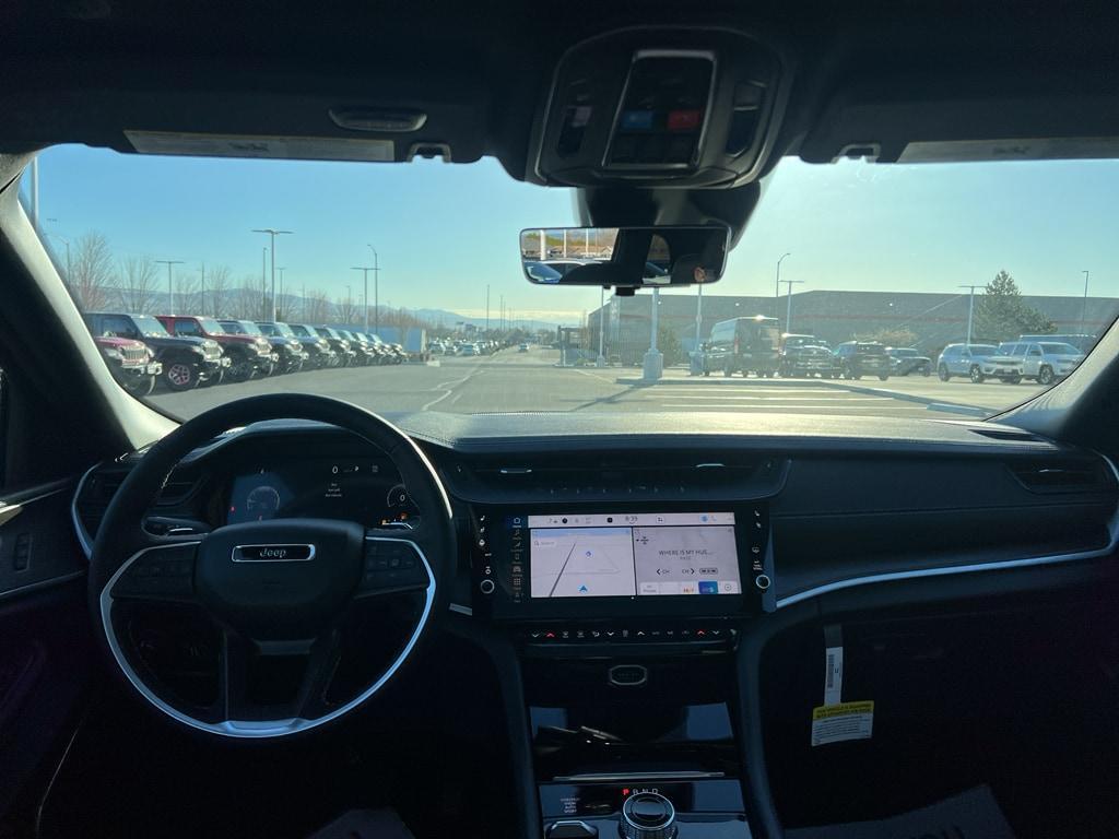 new 2026 Jeep Grand Cherokee car, priced at $51,542