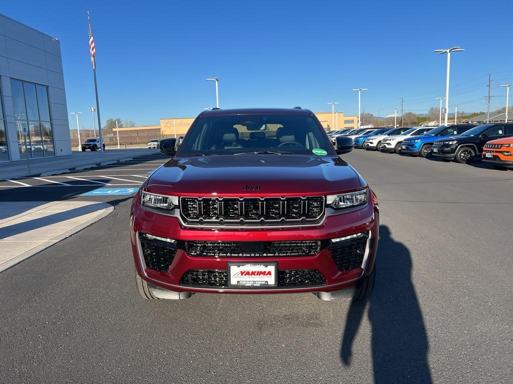 new 2026 Jeep Grand Cherokee car, priced at $51,542