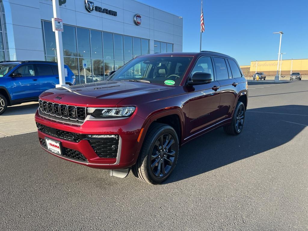 new 2026 Jeep Grand Cherokee car, priced at $51,542