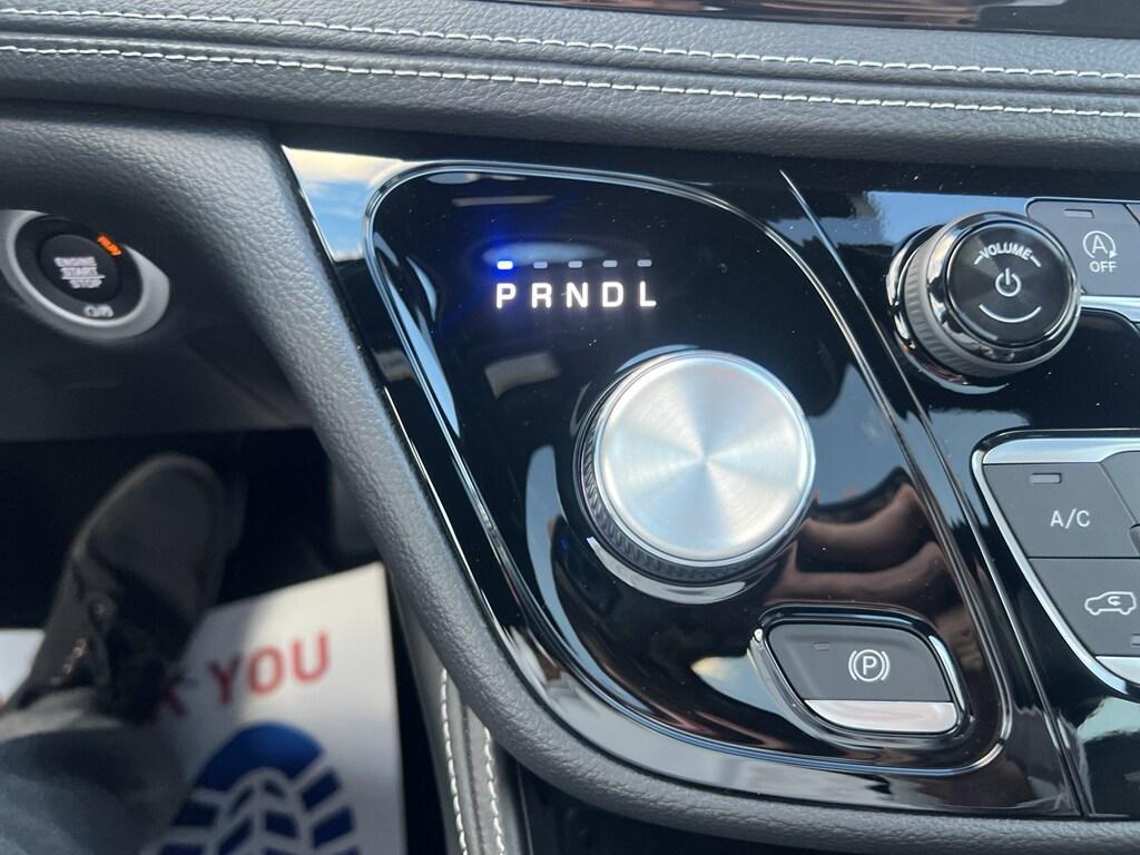 new 2026 Chrysler Pacifica car, priced at $53,976