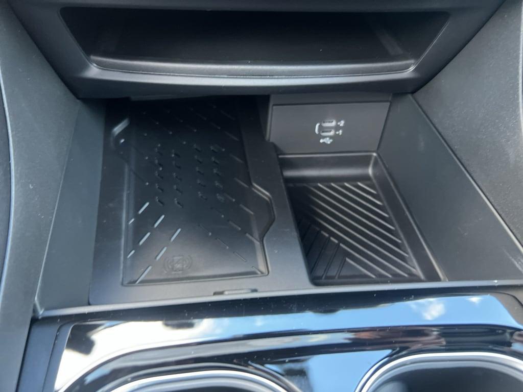 new 2026 Chrysler Pacifica car, priced at $53,976