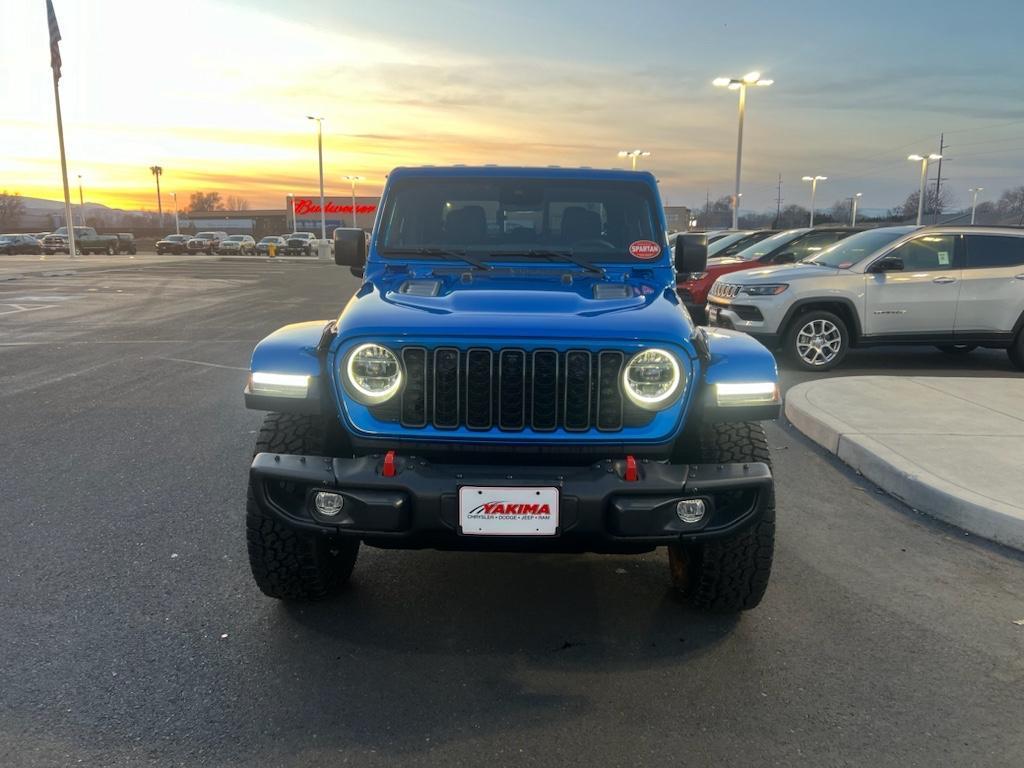 new 2024 Jeep Gladiator car, priced at $66,373