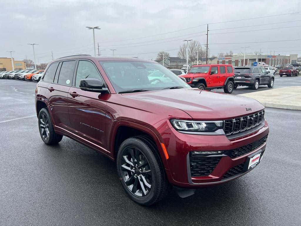 new 2026 Jeep Grand Cherokee car, priced at $53,042