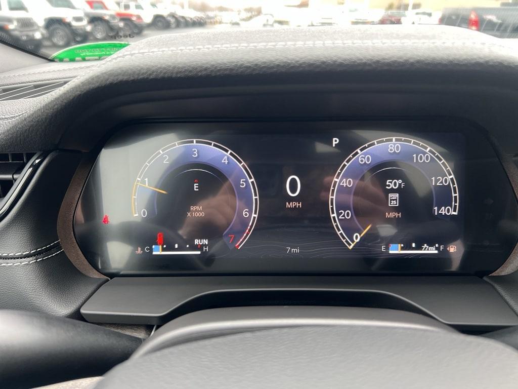 new 2026 Jeep Grand Cherokee car, priced at $53,042