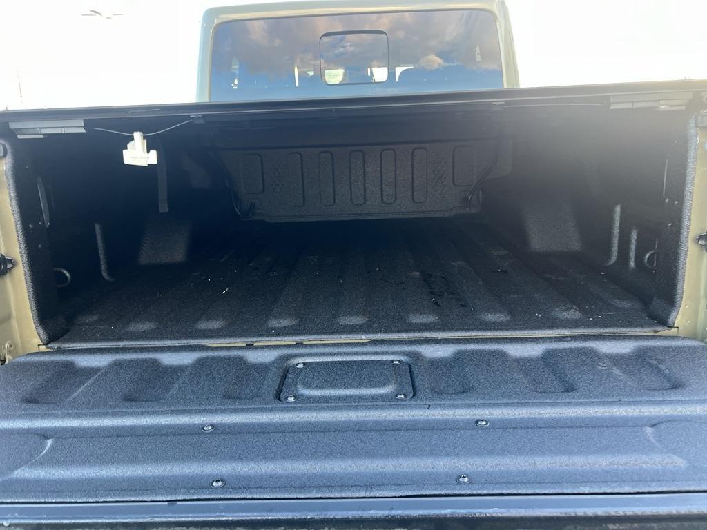 new 2026 Jeep Gladiator car, priced at $61,826