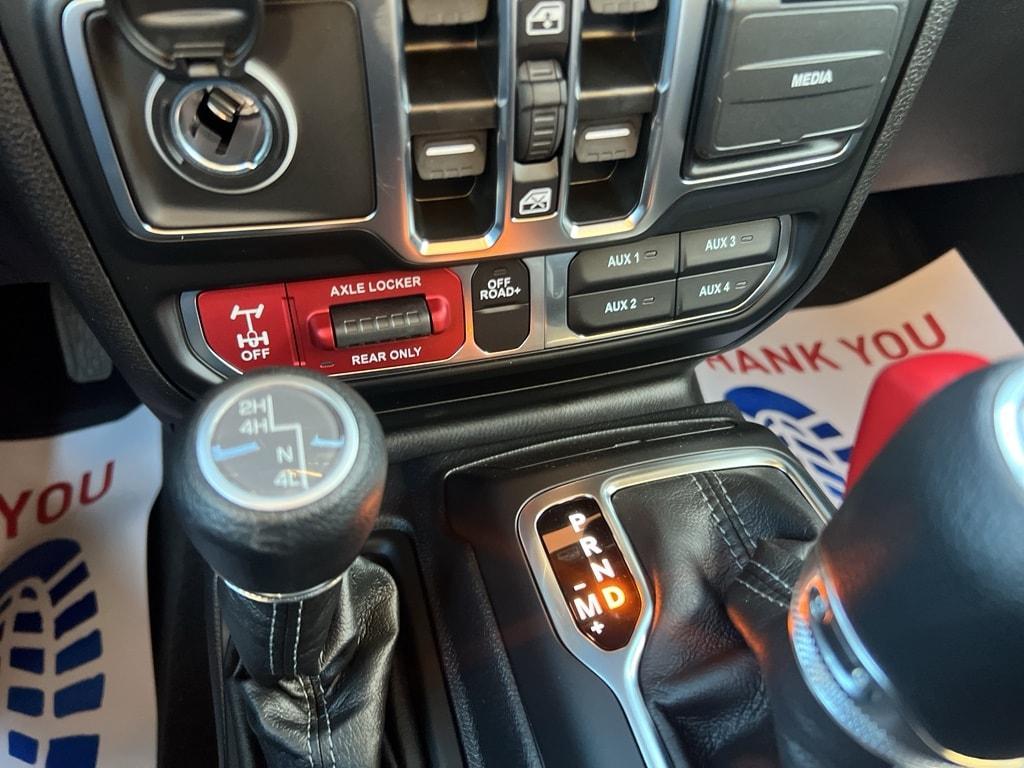 new 2026 Jeep Gladiator car, priced at $61,826