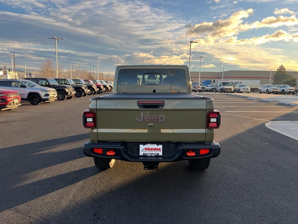 new 2026 Jeep Gladiator car, priced at $61,826