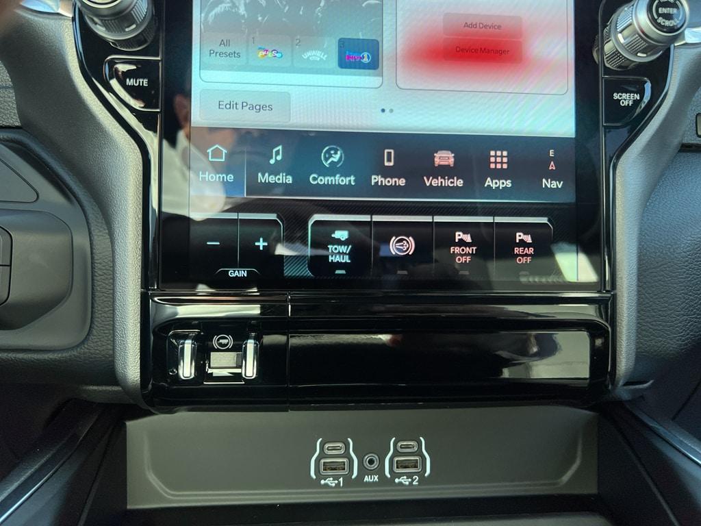 new 2025 Ram 2500 car, priced at $72,111