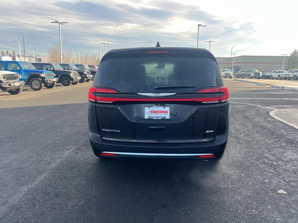 new 2026 Chrysler Pacifica car, priced at $46,380