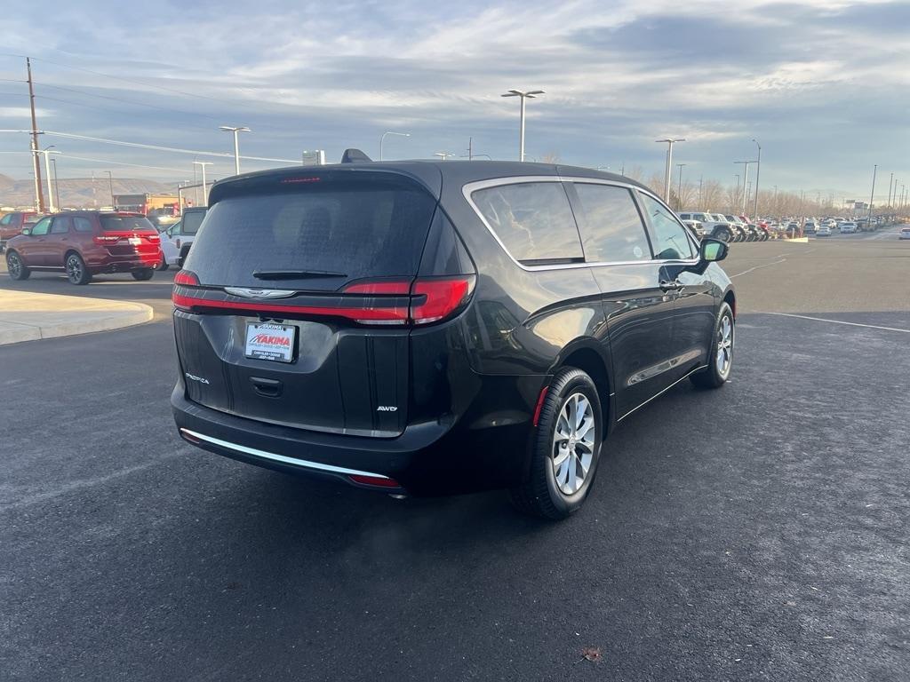 new 2026 Chrysler Pacifica car, priced at $46,380