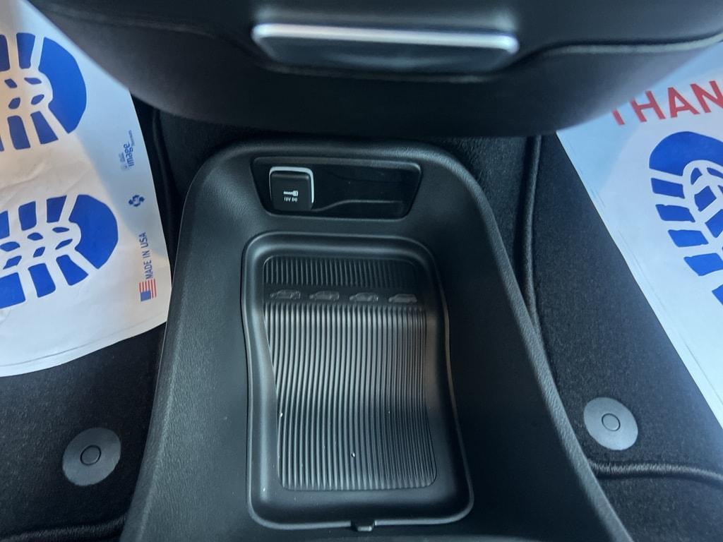 new 2026 Chrysler Pacifica car, priced at $46,380