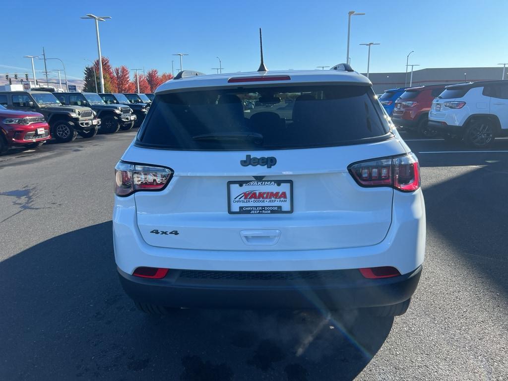 new 2026 Jeep Compass car, priced at $32,052