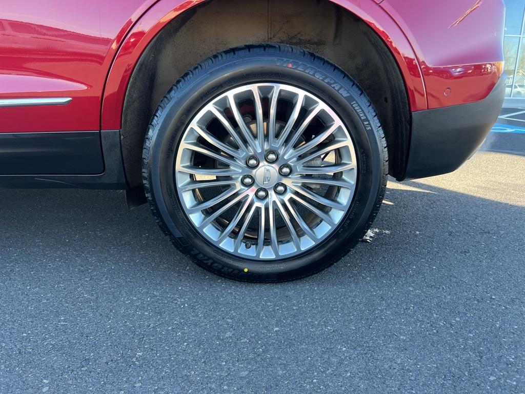 used 2020 Cadillac XT5 car, priced at $26,999