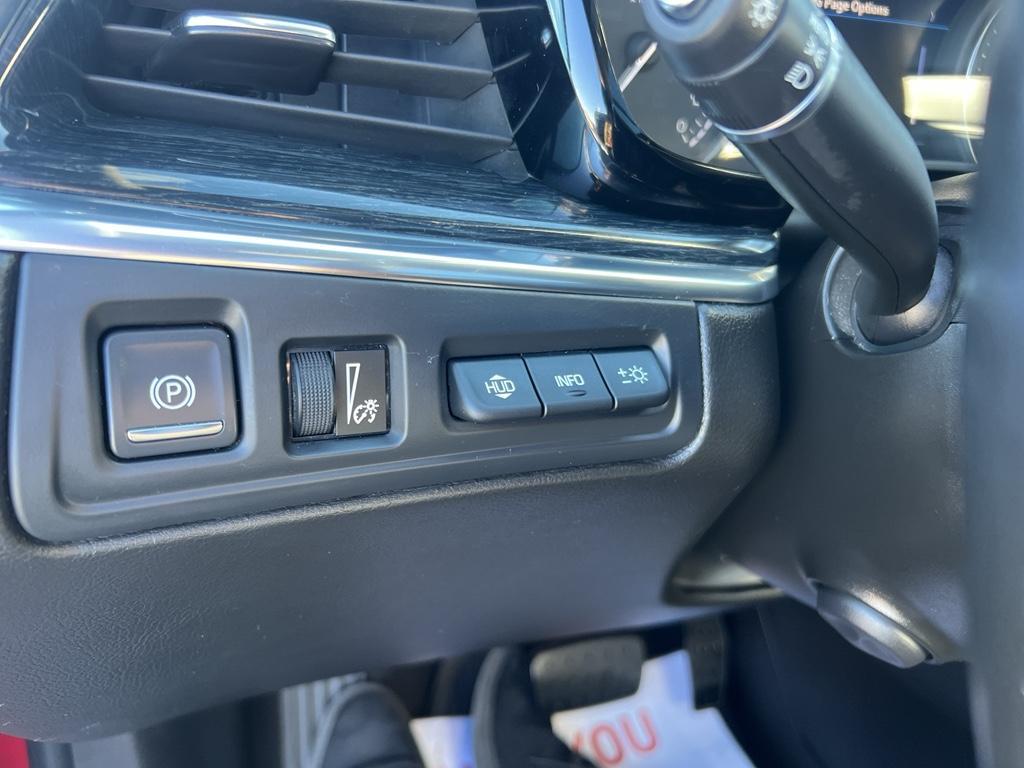 used 2020 Cadillac XT5 car, priced at $26,999