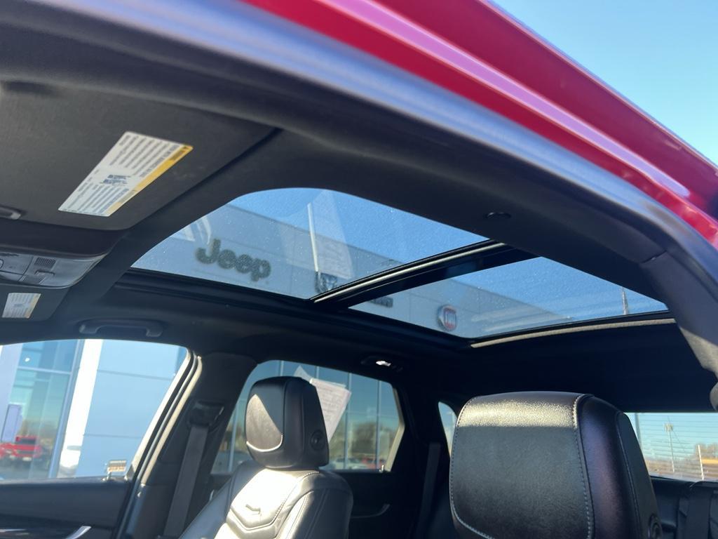 used 2020 Cadillac XT5 car, priced at $26,999