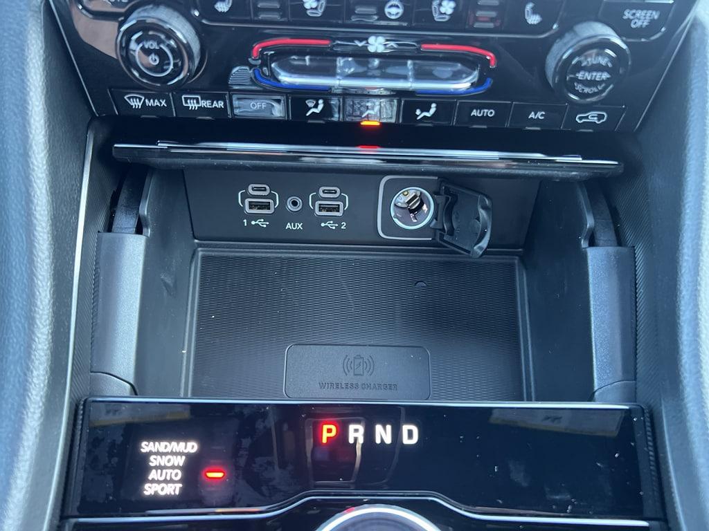 new 2025 Jeep Grand Cherokee L car, priced at $52,264