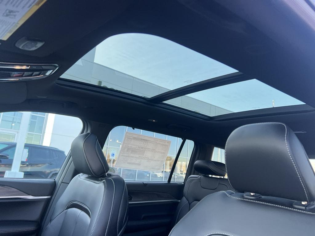 new 2025 Jeep Grand Cherokee L car, priced at $52,264