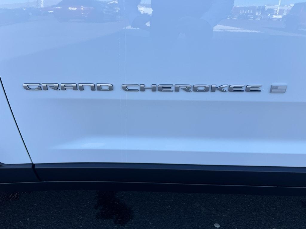 new 2025 Jeep Grand Cherokee L car, priced at $52,264