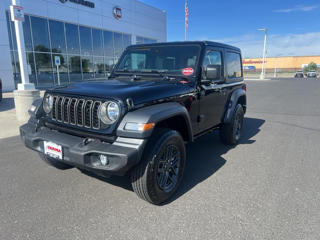 new 2025 Jeep Wrangler car, priced at $39,620