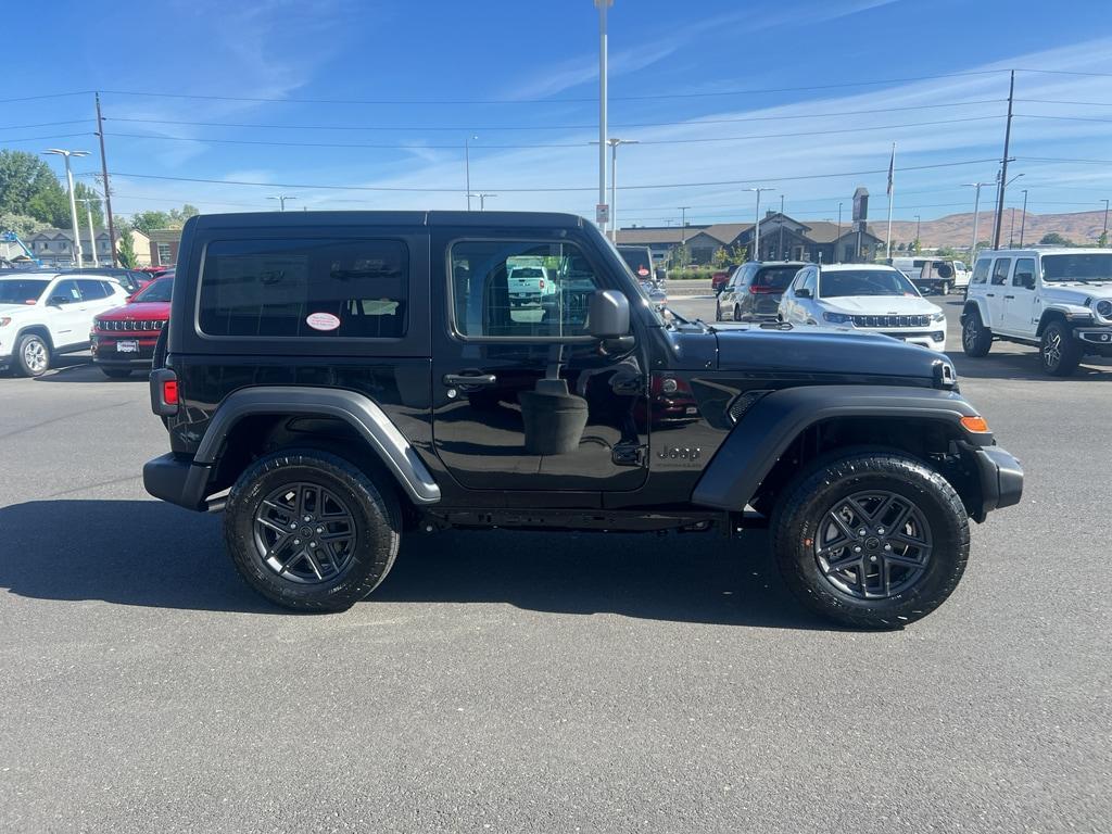 new 2025 Jeep Wrangler car, priced at $39,620