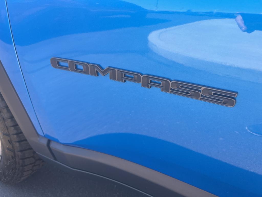 new 2024 Jeep Compass car, priced at $37,104