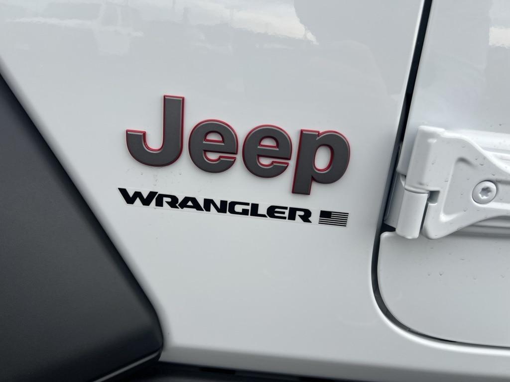 new 2026 Jeep Wrangler car, priced at $60,294