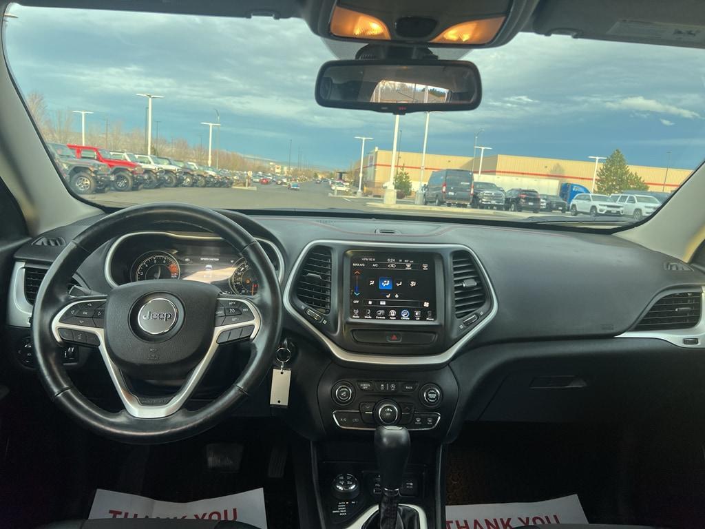 used 2016 Jeep Cherokee car, priced at $17,999