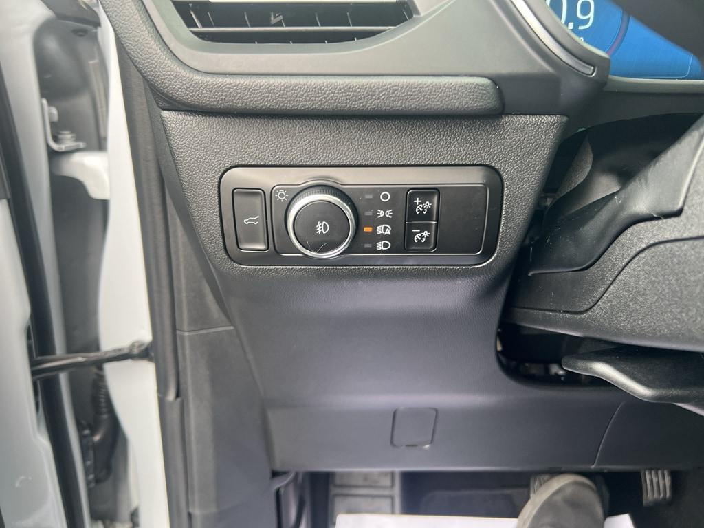 used 2025 Ford Escape car, priced at $30,999