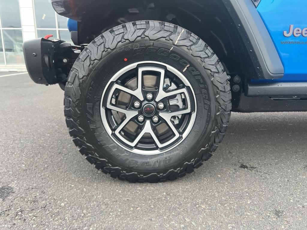 new 2026 Jeep Wrangler car, priced at $60,294