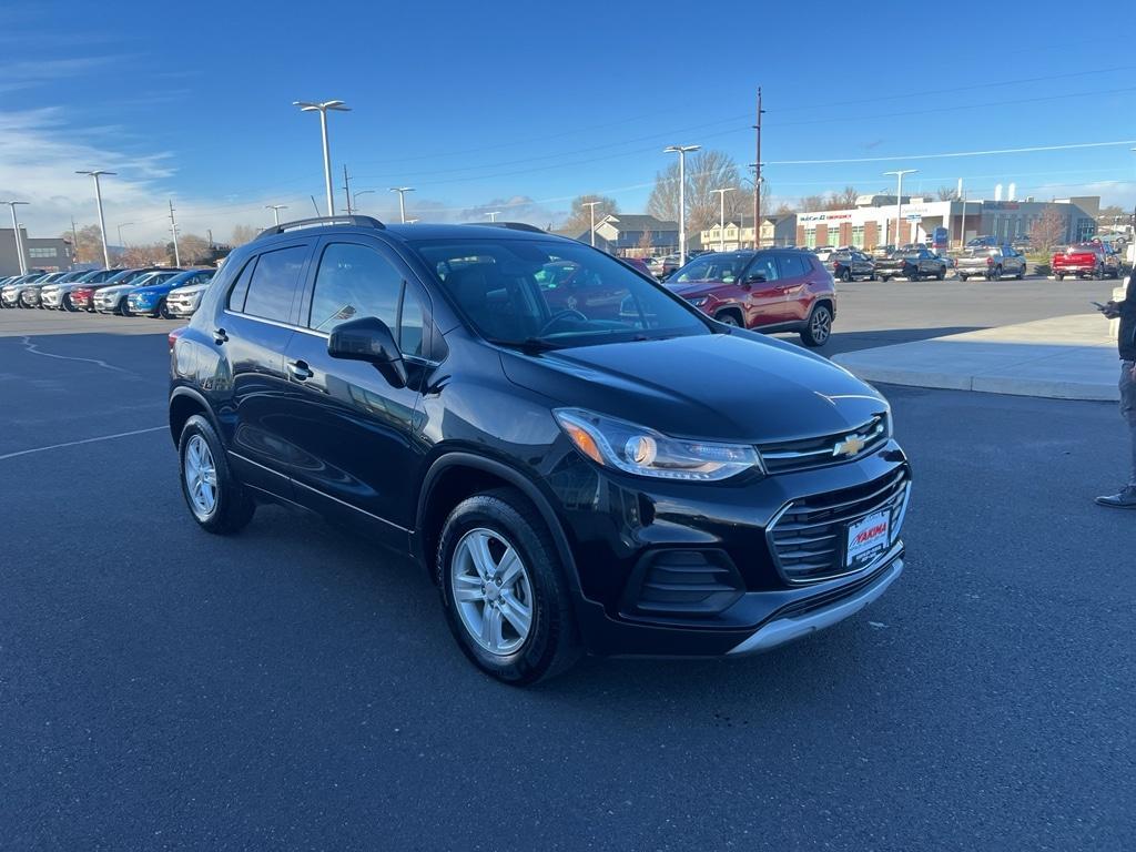 used 2020 Chevrolet Trax car, priced at $13,999